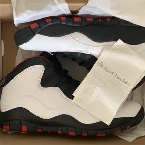 Jordan Retro 10s “chicago bulls” (2010)